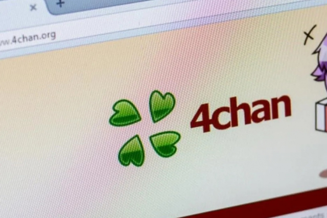 Creacion de 4chan