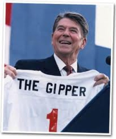 Reagan plays 'The Gipper'