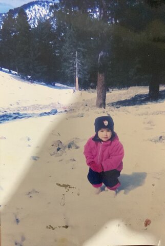 FIRST TIME MEETING THE SNOW