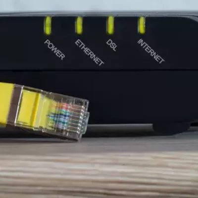 Timeline: Telefonos conectados a internedt