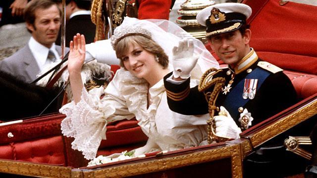 Prince and Lady Di Marry