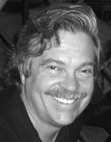 Alan Kay llegó con la idea de un ordenador portátil