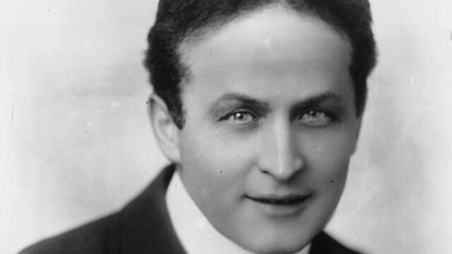 Harry Houdini Dies (1874-1926)