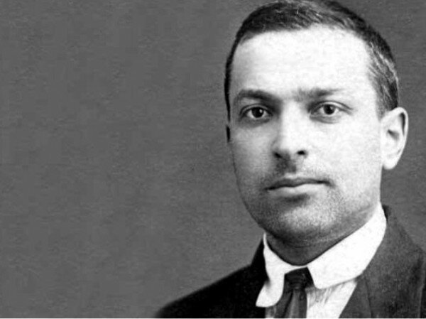 Lev Vygotsky (1896-1934)