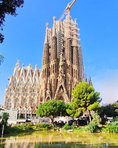 Sagrada familia, Gaudí (modernismo)