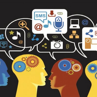 Timeline: La Comunicación