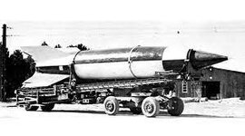 Timeline: EL COHETE V-2 Y LA LOCOMOTORA