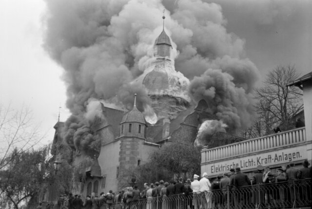 Noche de los cristales rotos