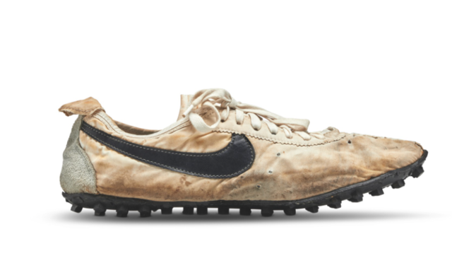 Nike Moon Shoe Waffle Racer