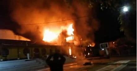 Quema de municipalidades