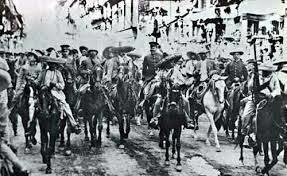 En Villa de Ayala, Morelos, Emiliano Zapata se levanta en armas contra la dictadura de Porfirio Díaz.