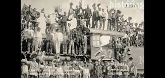 Madero hace su entrada triunfal en la ciudad de México.