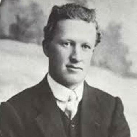 1928  Clifford Allchin Gill1