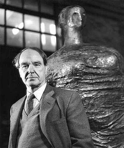 Nacimiento Henry Moore