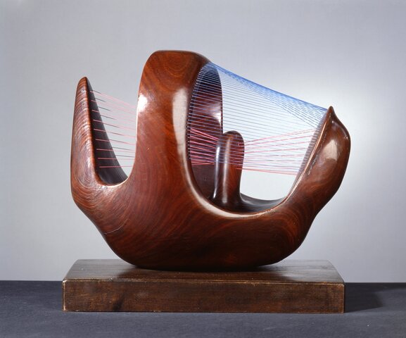 Bird Basket, Henry Moore (escultura)
