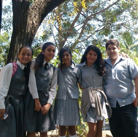 Entre a la Altamirano