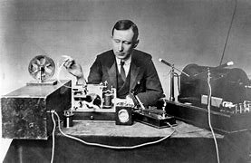 Nace la radio