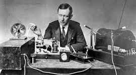 Timeline: El Comienzo de la Radio y El Cinematógrafo de Lumiere
