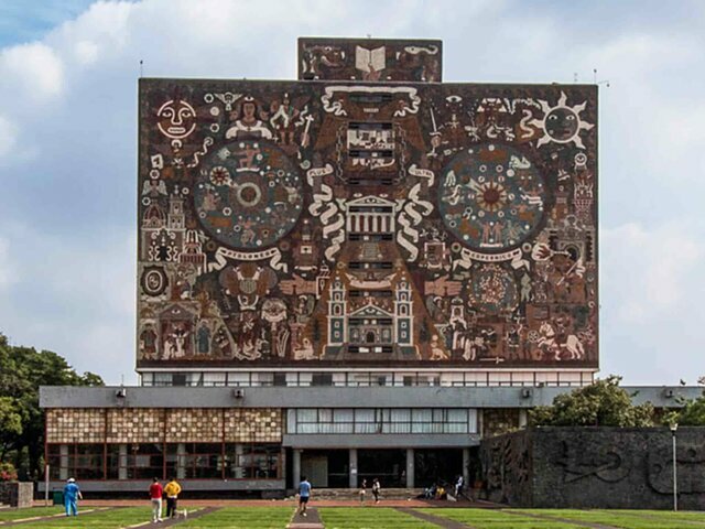 La UNAM (Universidad Nacional Autónoma de México) inició investigaciones en la materia desde el mes de diciembre de 1998, fecha en la que se constituye el proyecto IPv6 en nuestra Máxima Casa de Estudios