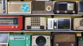 Timeline: Etapas de la radio
