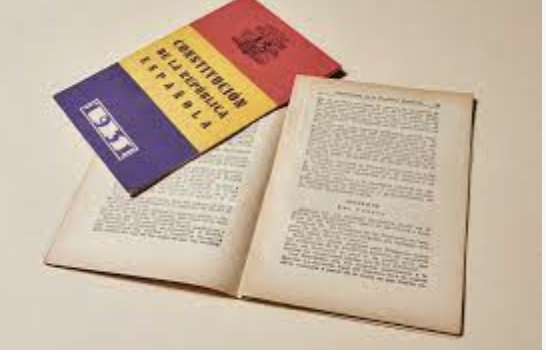 Aprovació de la Constitució 1931