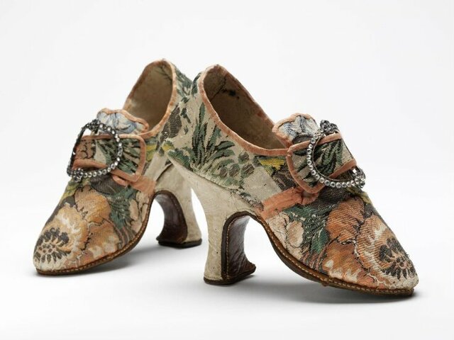 Los Tacones de Pompadour