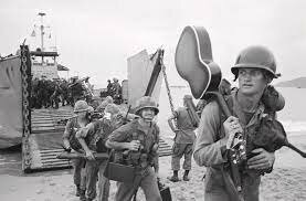 US combat troops arrive in Vietnam