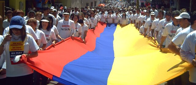Creacion e iniciativa de Tratado de Paz