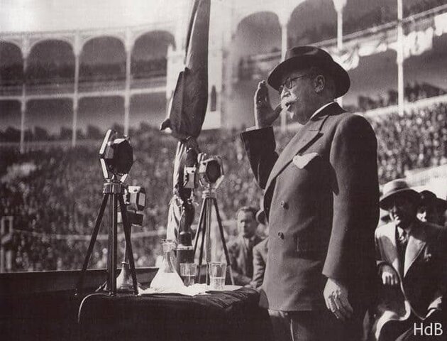 Escàndol de l'estraperlo. Dimissió de Lerroux
