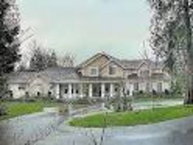 moved to Woodlawn    ave in ma