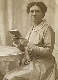 Violet Carruthers - GENDER