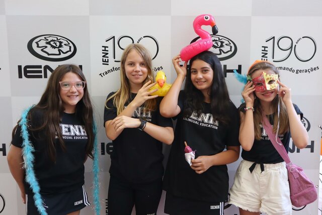 My new school is Fundação Evangélica!!!!