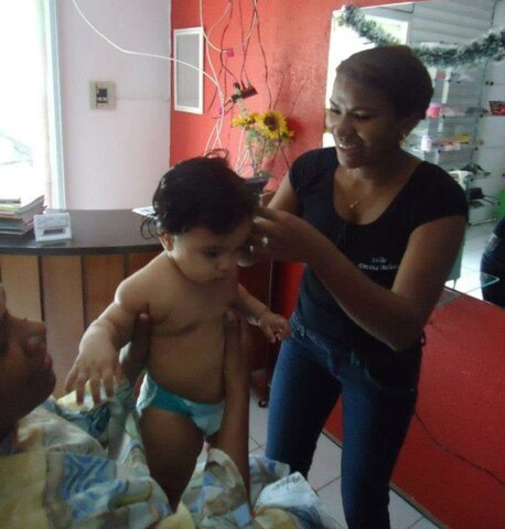 MEU PRIMEIRO CORTE DE CABELO