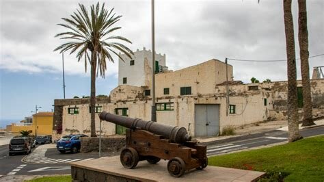 Se construye la casa fuerte