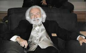 Karl H. Pribram (1919-2015),