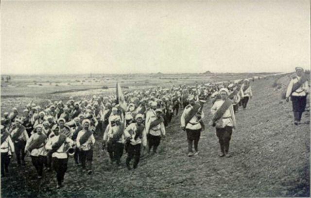 Russian expansion into Manchuria leads to war with Japan