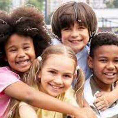 Timeline: ChildHood In History - Victor Cuerdo