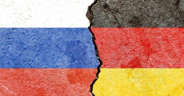 Russia and Germany declare war