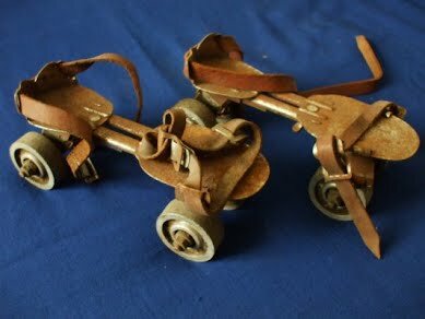 PATINES DE CUATRO RUEDAS