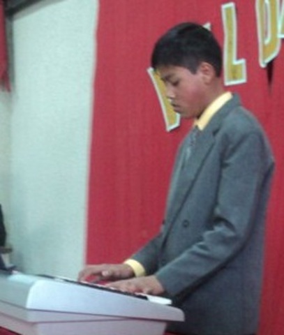 Nace mi hemano Mynor