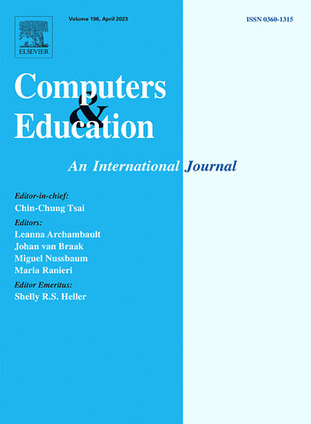 Revista Computers & EducationR