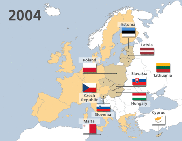 EU WAS ENLARGED TO 25 MEMBERS