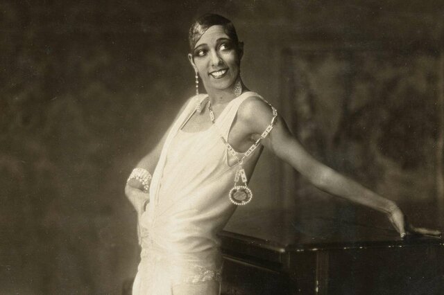 She began offically dancing