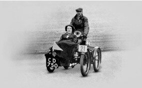 Primer modelo de cuatrimoto