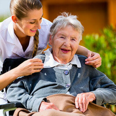 Timeline: Historia de enfermería geriátrica