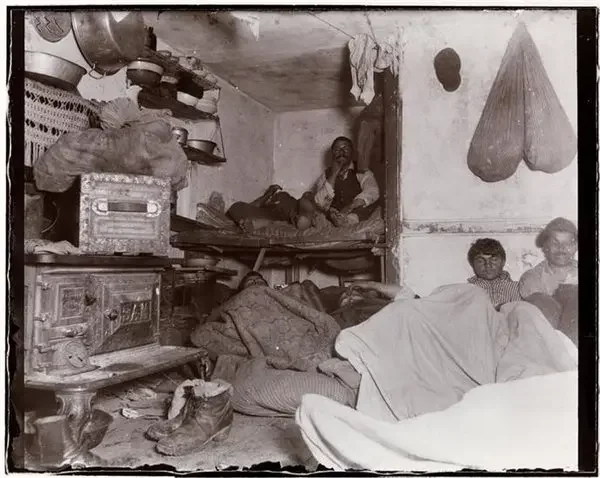 Jacob Riis publishes How the other half live