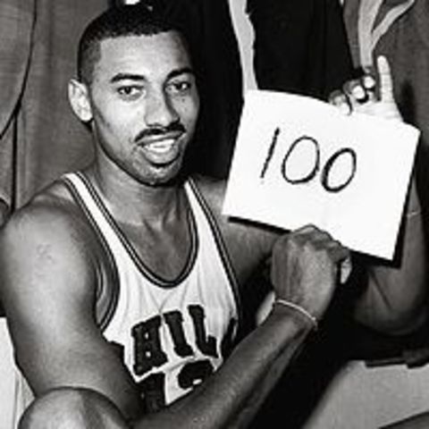 Wilt Chamberlain Sets A Record