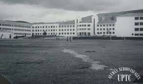 Salto de la educación