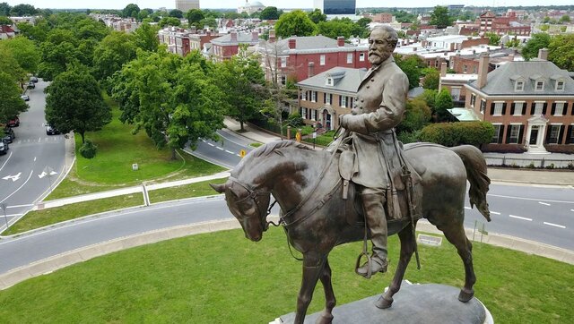 Nephew, Virginia State Governor Erects Statue