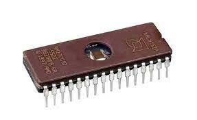 Primeras memorias ROM